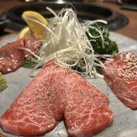 個室焼肉ITADAKI 町田 - 