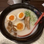 神戸牛らーめん　八坐和 - 