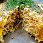 Okonomiyaki Kyabetsu - チャンポン(そば1玉+うどん1玉のダブル)玉子に玉子ダブル
