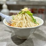 旨辛ラーメン 表裏 - 