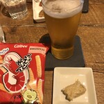 麹町いづみや しろ - カルビーかっぱえびせん、熊本 五ッ木 山うにとうふ、
      あがりビール