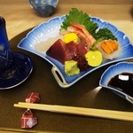 栄助ずし - お造りには日本酒よねぇ