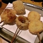 はん亭 - 煮こごり・納豆・蕎麦がき・玉葱