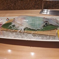 対馬のどぐろとイカ活き造り 博多 魚蔵 都ホテル店 - 