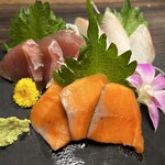 Yonshu No Gyuutan & Aburi Niku Zushi Tabe Houdai Kanzen Koshitsu Izakaya Yamato - 刺身３種盛り