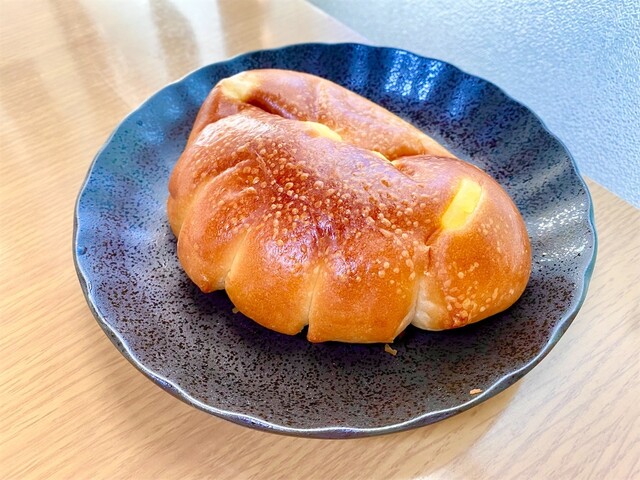 Yokohama Pan Kurouto BAKERY OKADA - Suzukakedai/Bread | Tabelog