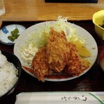 和の花 - カキフライ３個定食