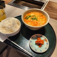 にくずき - ユッケジャンスープ