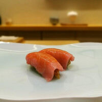 鮨 なんば 日比谷 - まぐろ　　トロ