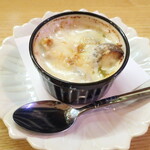 ペルメニ ブティック - ジュリエン「小麦粉を使わない、サワークリームと生クリームのグラタン。」※メニュー外