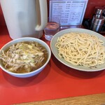 つけそば 丸長 目白店 - やさいつけそば1050円に大盛り100円