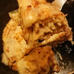 Okonomi Teppan Sumire - お好み焼きのリフトアップ