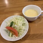 ダイニング　テーブル - ベジファースト　コーンスープ