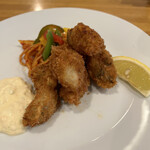 ダイニング　テーブル - カキフライ５個あります