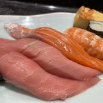 日野寿司 - 料理写真:相変わらず大きなネタに胸が躍ります