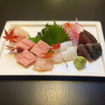 旬味 煌 - 鯛　中トロ　ヒラメ　あおりいか　鰹のタタキ