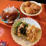 煮込み おばんざい 池田屋 - 豪華なお通しです！