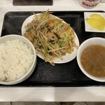 孫ちゃん食堂 - 豚キムチ定食