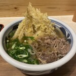 豊前裏打会 萬田うどん - 肉ごぼ天うどん