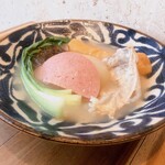 Okinawa Sakaba Junimaru - おでん5種盛り