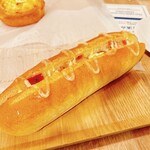 LITTLE MERMAID - ベーコンポテトドッグ 220円(税抜)
                        隣りの焼きたてのパンと間違えたなんて⤴︎⤴︎