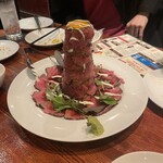 肉バル×イタリアン リトルブッチャー 浅草橋 - ローストビーフタワー
