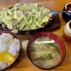 びっくり焼亭 - びっくり焼き(1.5人前)＝1000円
※ランチタイムはご飯 味噌汁付き
