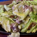 びっくり焼亭 - 炒めてる野菜はキャベツのみ