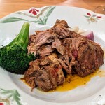 La Stalla - 白ワインにクローブやベリーとちょっとのトマトだっけな。お肉の持つ力を優しくそっと後押しするような素晴らしい調理です。