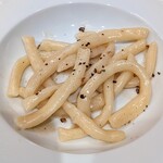 La Stalla - この胡椒は下の階のユアサさんや、つくば市のろばの家さんにもあるそうです。今日はいろんな良いこと聞けちゃった。