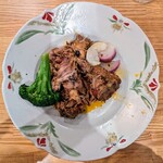 La Stalla - 高橋めん羊農場さんのサウスダウン種のラム前脚のまるっと白ワイン煮込み