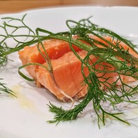 La Stalla - 粒粒の塩がね、ガリッと良いアクセントになってんですよ。これがこの料理を官能的な味わいに昇華させた要因。作る人ってここまで計算すんのかな。