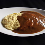 びすとろ風見鶏 - オムレツカレー１０００円　ランチタイムにご提供できます。スープ　サラダ　ドリンク付きです。
