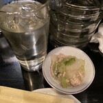 庄司 - 焼酎水割り、お通し
