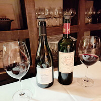 ラ シャッス - ヒグマの年齢に合わせて２種類のワインを合わせました