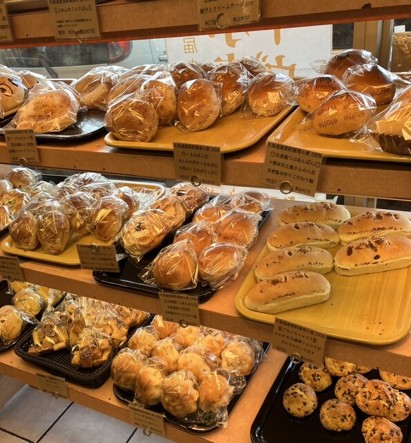 焼きたてパン えとふぇ - 富沢（パン）の写真