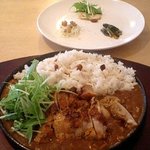 デリアンドカフェ・ヤマグチ - YAMAGUCHI タンドリーチキンカレー
