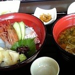 旬菜しゃぶしゃぶ 喜よし - 海鮮丼御膳