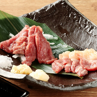Excellent freshness! [Horse sashimi] We also have rare parts♪