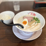 あいつのラーメン かたぐるま - 