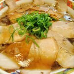 尾道ラーメン中村製麺 - チャーシューメン大盛り