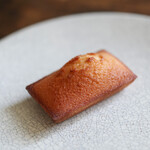 치히로 과자점 - 치히로 피낭시에☆