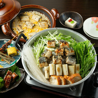 Please try our delicious eel hotpot!