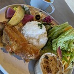 cafe amaca - アマカプレート1518円。スープ付き