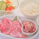 Yakiniku Sumiya - 炭や定食　1,580円　店主おすすめの定食です！