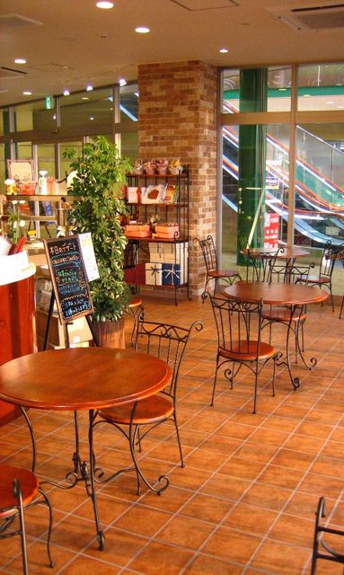 WORL BON BON 御所野店 - 四ツ小屋（ケーキ）の写真