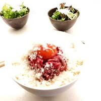 西院焼肉KINOE - 雪チーズユッケ丼