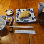 菩提樹 - ロースかつ定食 1,780円 ♪