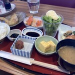 ピクトン - ピクトン定食 ¥1,200