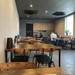 炭焼うなぎ 千 - ジャズの流れる店内